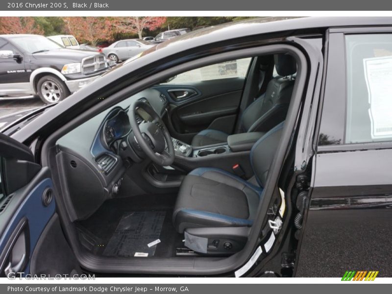 Black / Black 2016 Chrysler 200 S