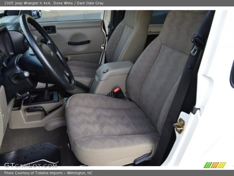Stone White / Dark Slate Gray 2005 Jeep Wrangler X 4x4