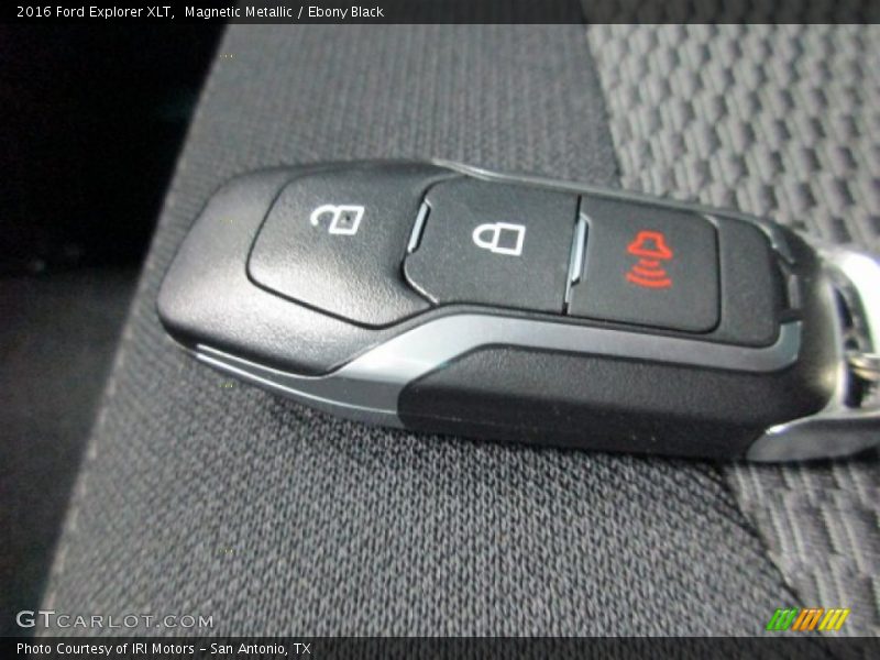 Magnetic Metallic / Ebony Black 2016 Ford Explorer XLT