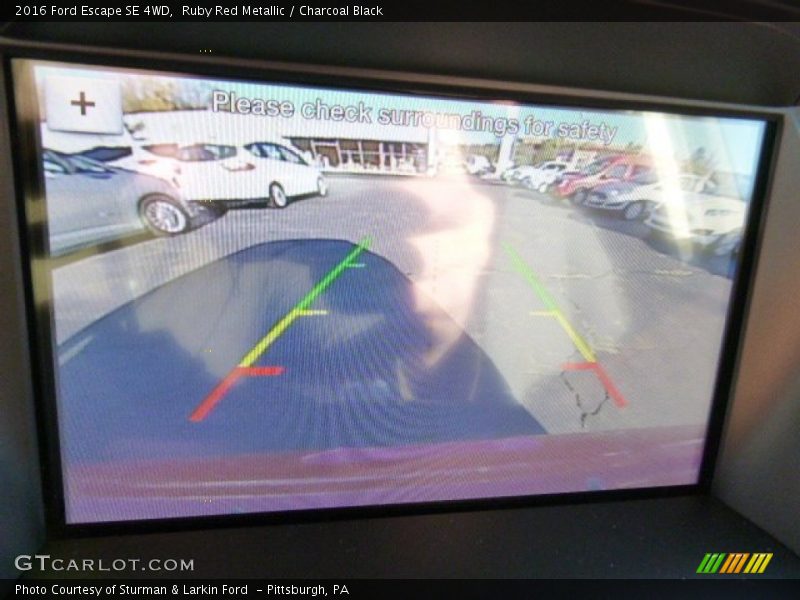 Ruby Red Metallic / Charcoal Black 2016 Ford Escape SE 4WD