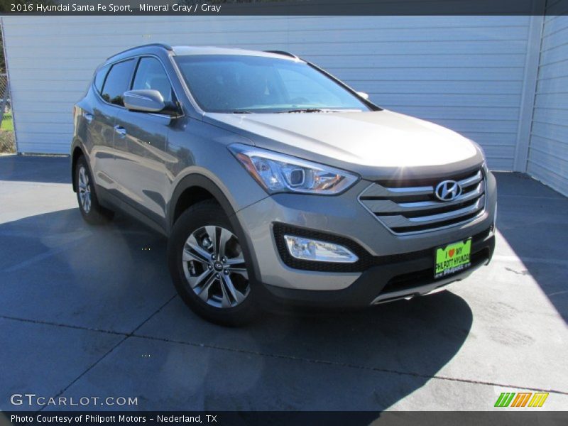 Mineral Gray / Gray 2016 Hyundai Santa Fe Sport