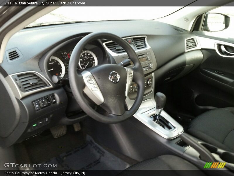 Super Black / Charcoal 2013 Nissan Sentra SR