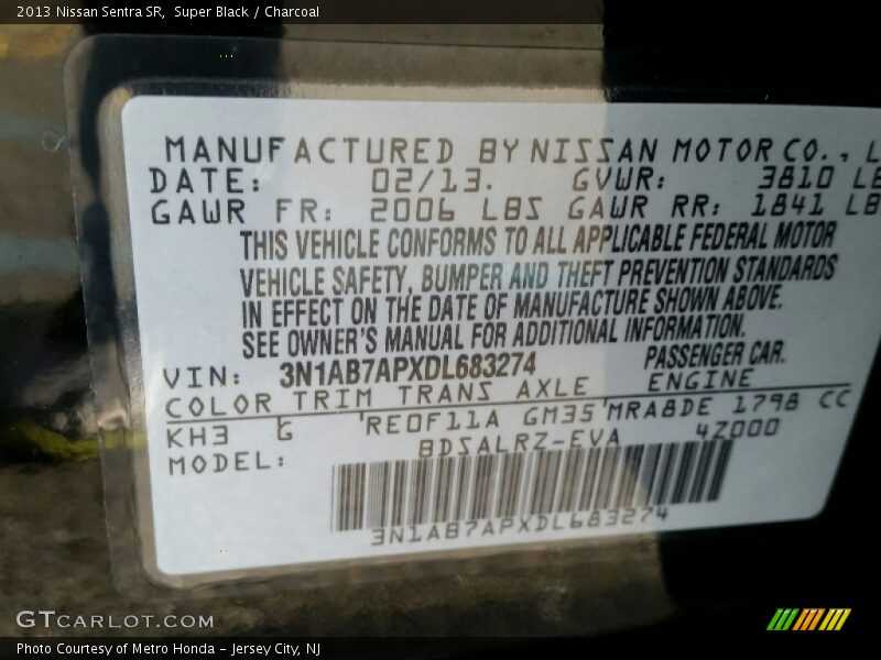Super Black / Charcoal 2013 Nissan Sentra SR