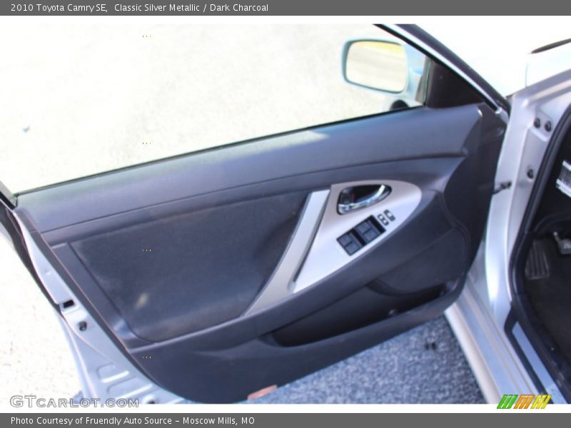 Classic Silver Metallic / Dark Charcoal 2010 Toyota Camry SE