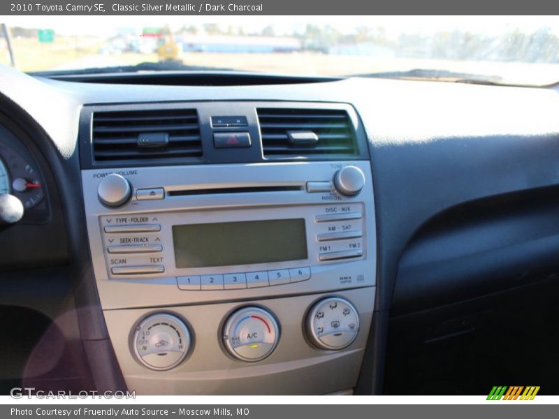 Classic Silver Metallic / Dark Charcoal 2010 Toyota Camry SE