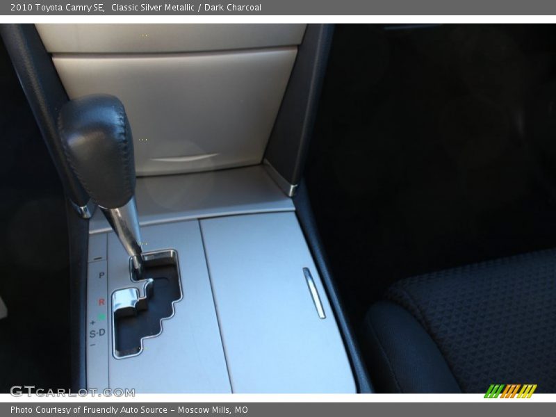Classic Silver Metallic / Dark Charcoal 2010 Toyota Camry SE