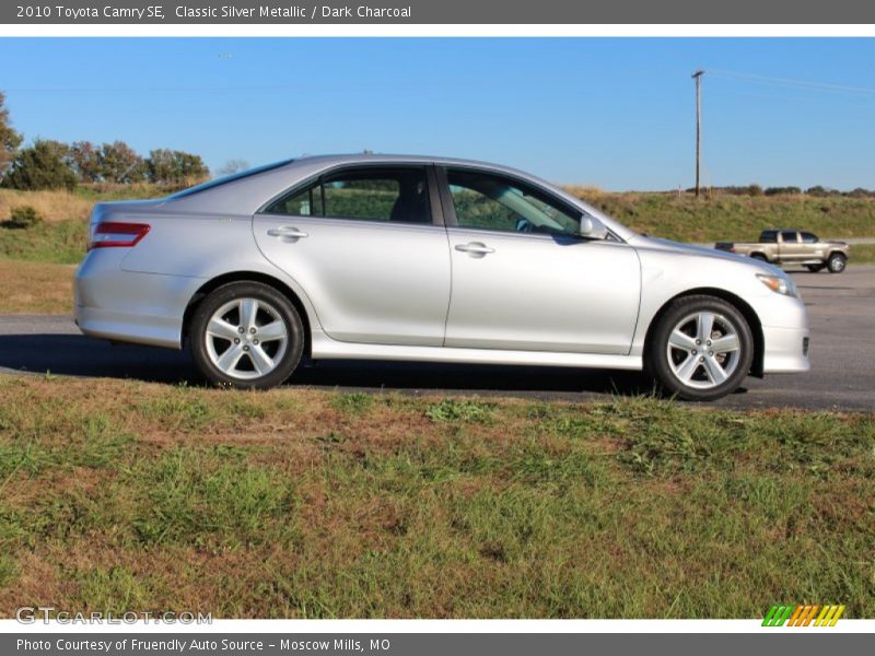 Classic Silver Metallic / Dark Charcoal 2010 Toyota Camry SE