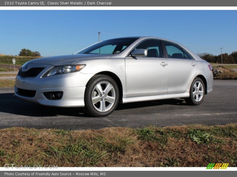 Classic Silver Metallic / Dark Charcoal 2010 Toyota Camry SE
