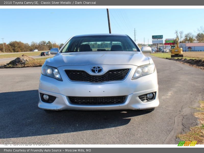 Classic Silver Metallic / Dark Charcoal 2010 Toyota Camry SE