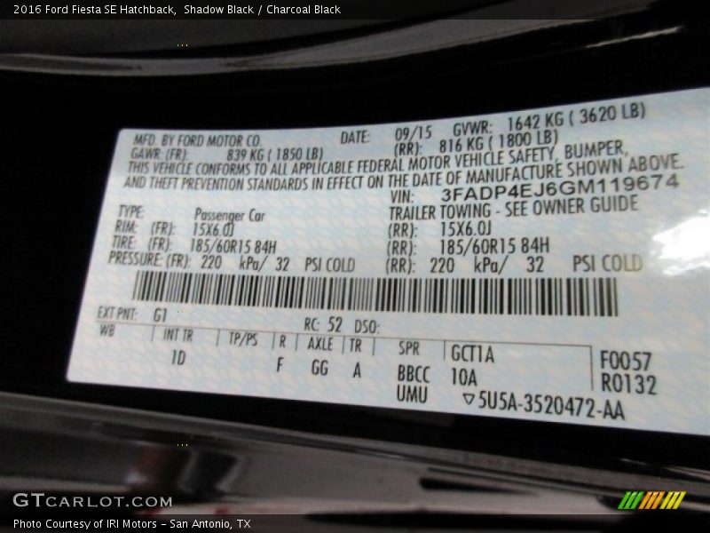 Shadow Black / Charcoal Black 2016 Ford Fiesta SE Hatchback