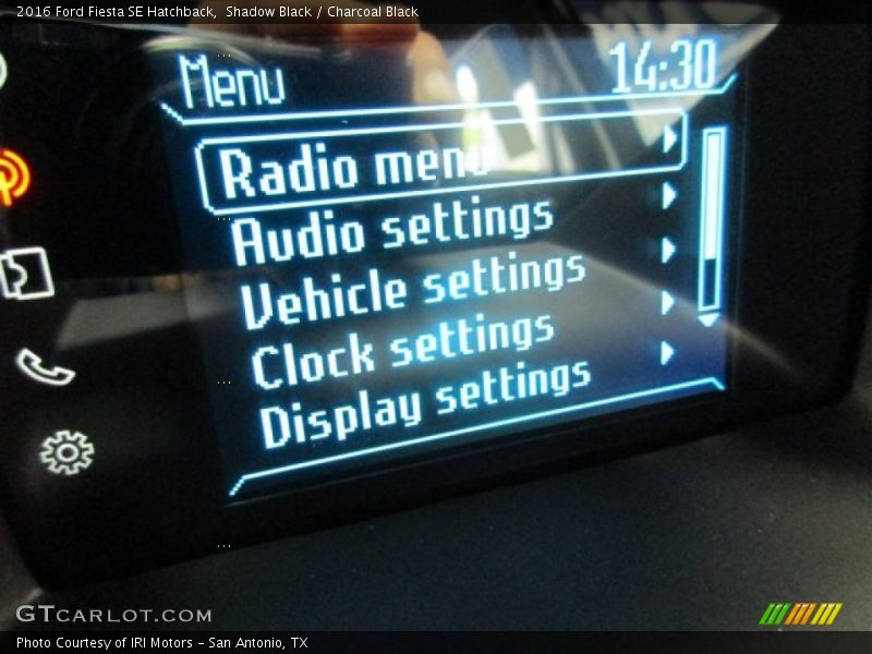 Shadow Black / Charcoal Black 2016 Ford Fiesta SE Hatchback