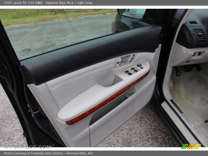 Neptune Blue Mica / Light Gray 2005 Lexus RX 330 AWD