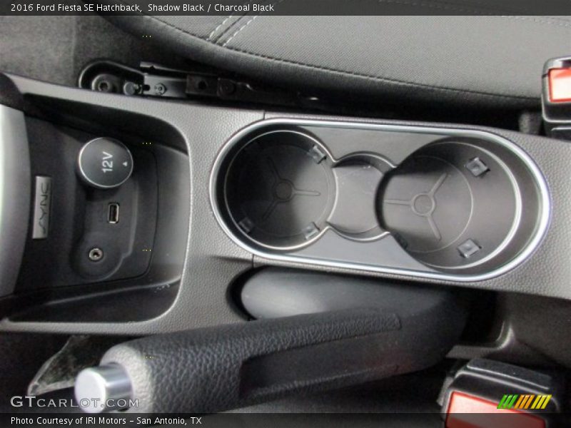 Shadow Black / Charcoal Black 2016 Ford Fiesta SE Hatchback