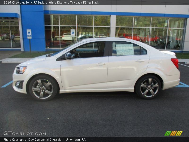  2016 Sonic RS Sedan White Diamond Tricoat