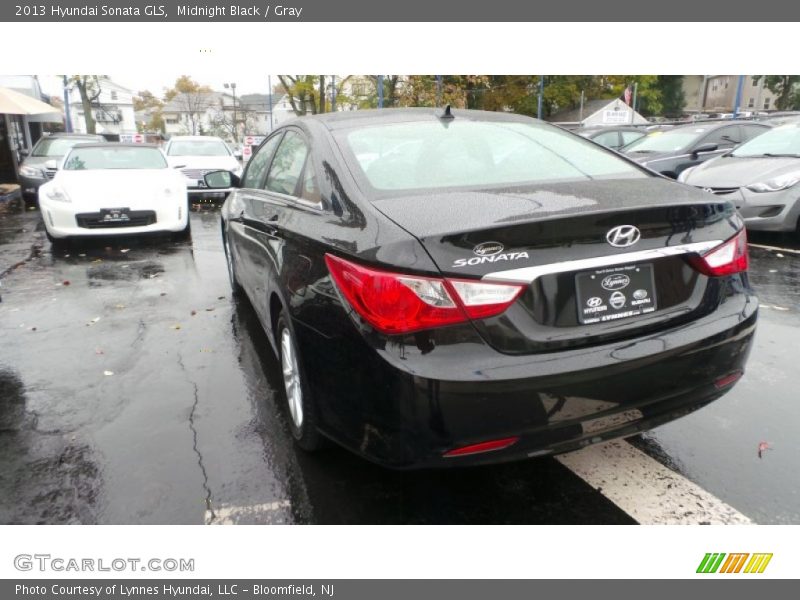 Midnight Black / Gray 2013 Hyundai Sonata GLS
