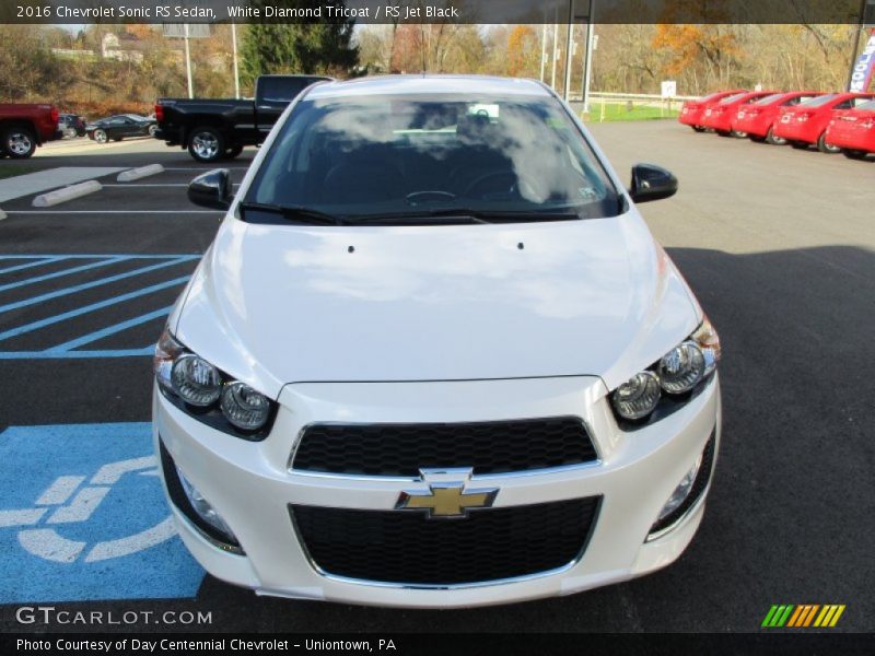 White Diamond Tricoat / RS Jet Black 2016 Chevrolet Sonic RS Sedan