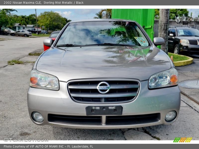Sterling Mist Metallic / Black 2002 Nissan Maxima GLE