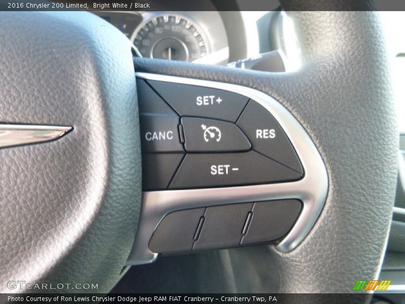 Bright White / Black 2016 Chrysler 200 Limited