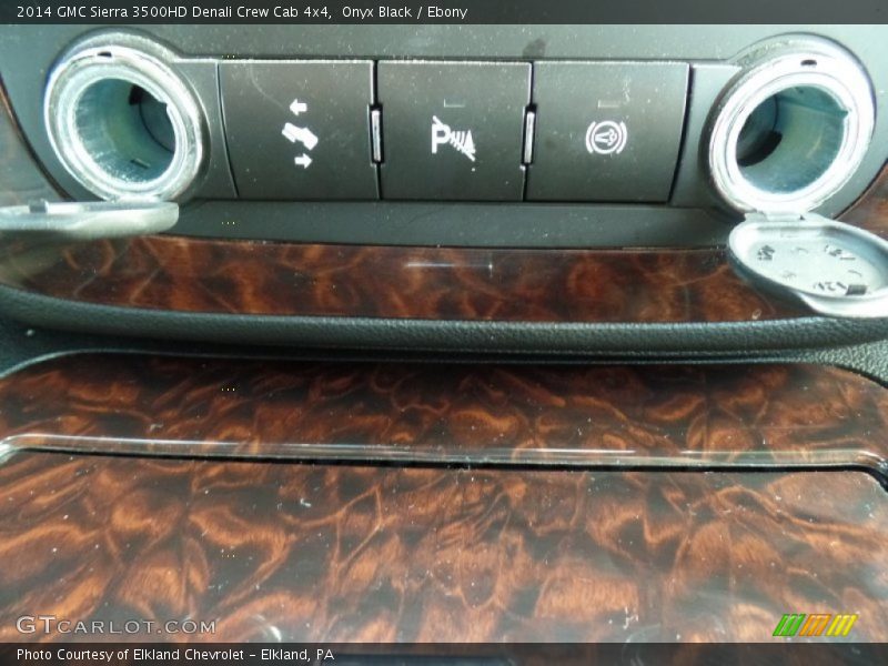 Onyx Black / Ebony 2014 GMC Sierra 3500HD Denali Crew Cab 4x4