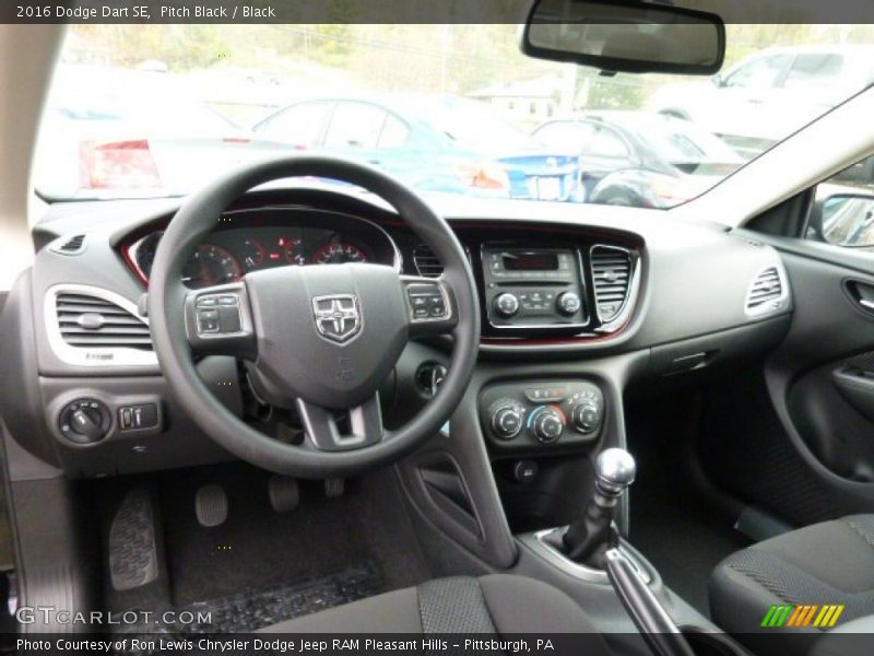 Pitch Black / Black 2016 Dodge Dart SE