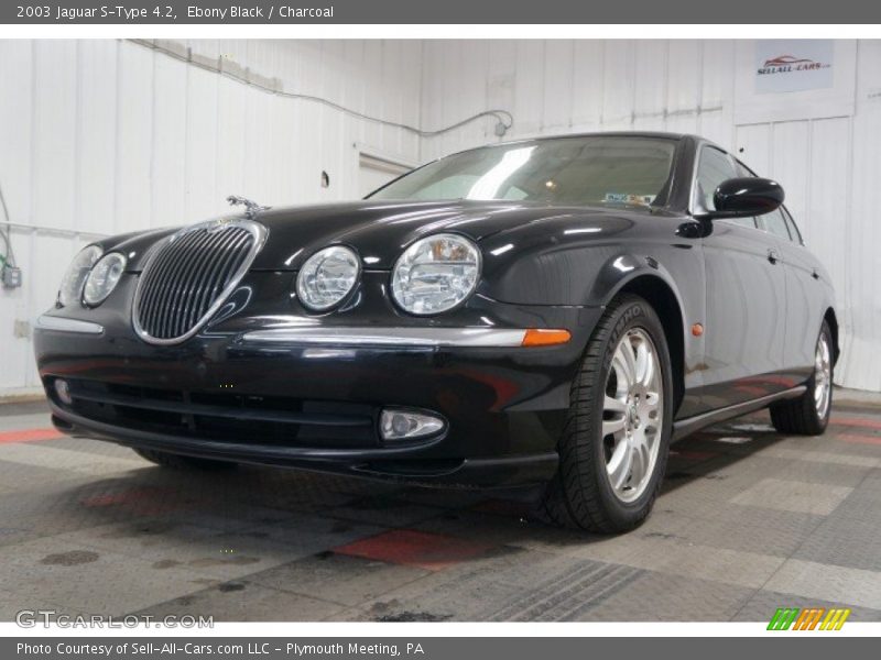 Ebony Black / Charcoal 2003 Jaguar S-Type 4.2