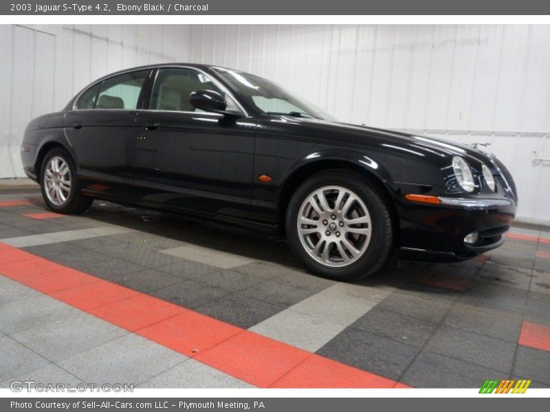 Ebony Black / Charcoal 2003 Jaguar S-Type 4.2