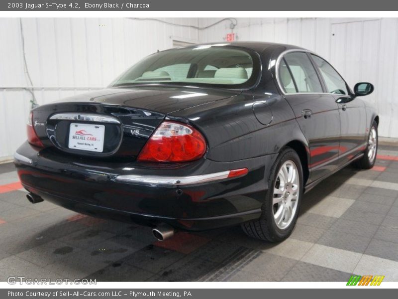 Ebony Black / Charcoal 2003 Jaguar S-Type 4.2