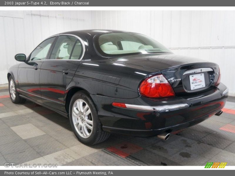 Ebony Black / Charcoal 2003 Jaguar S-Type 4.2