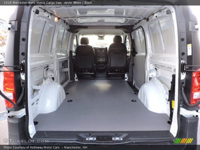  2016 Metris Cargo Van Trunk
