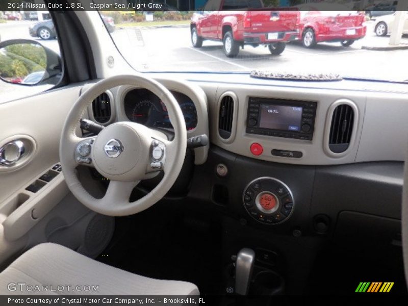 Caspian Sea / Light Gray 2014 Nissan Cube 1.8 SL