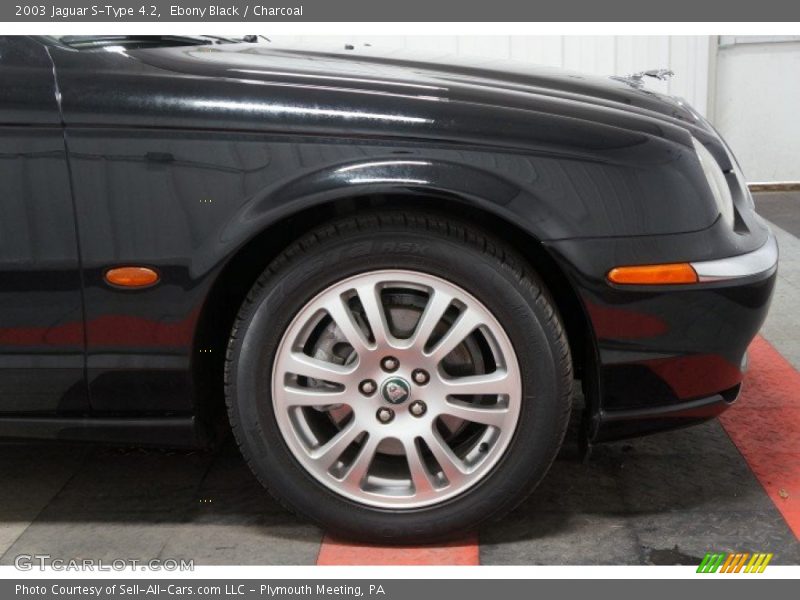 Ebony Black / Charcoal 2003 Jaguar S-Type 4.2