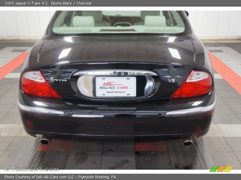 Ebony Black / Charcoal 2003 Jaguar S-Type 4.2