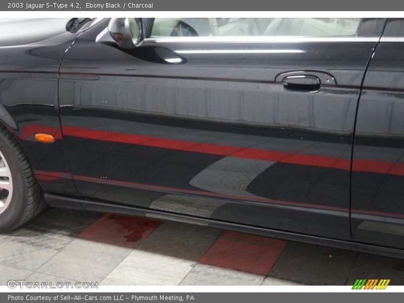 Ebony Black / Charcoal 2003 Jaguar S-Type 4.2