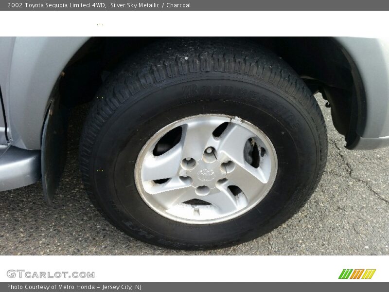 Silver Sky Metallic / Charcoal 2002 Toyota Sequoia Limited 4WD