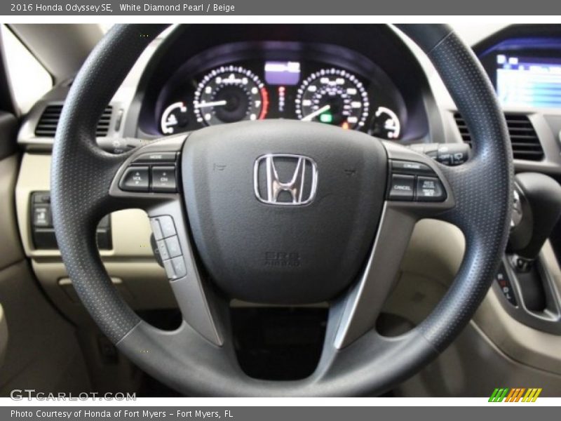 White Diamond Pearl / Beige 2016 Honda Odyssey SE