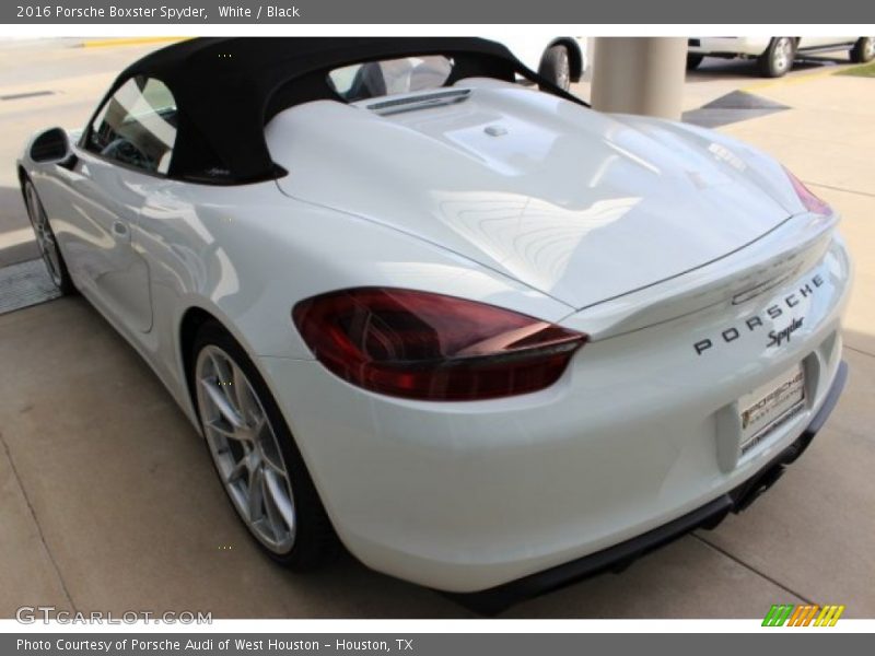 White / Black 2016 Porsche Boxster Spyder
