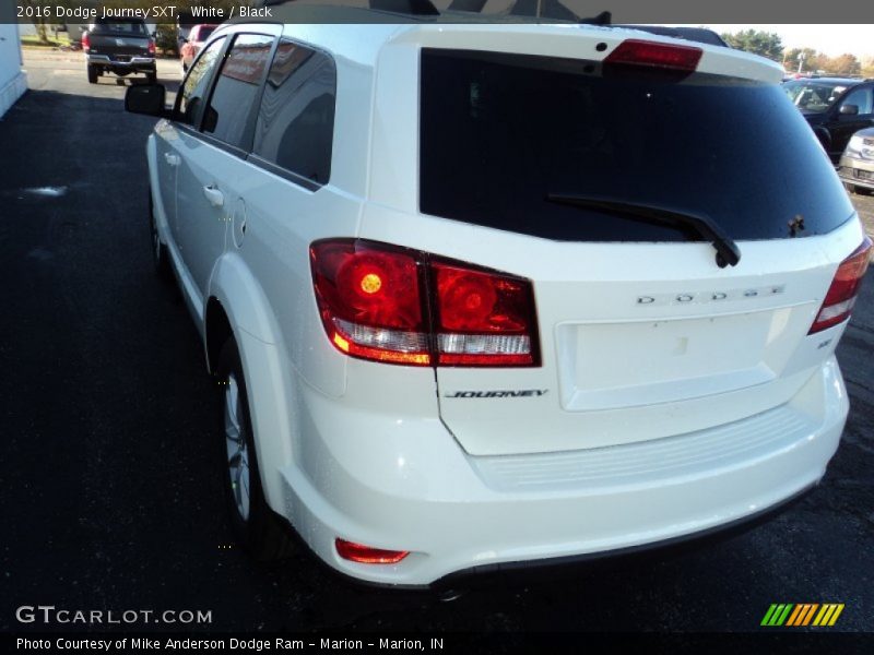 White / Black 2016 Dodge Journey SXT