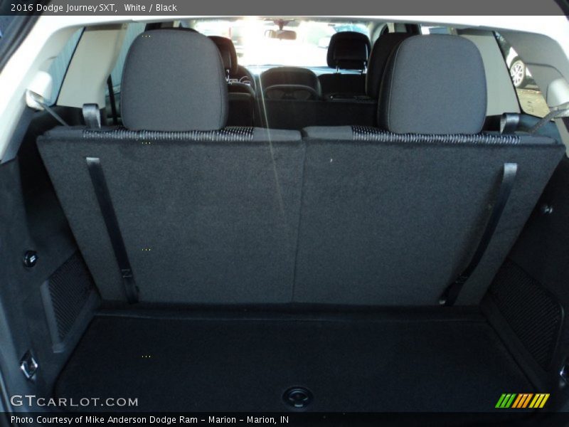 White / Black 2016 Dodge Journey SXT