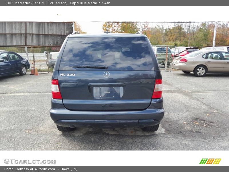 Capri Blue Metallic / Ash 2002 Mercedes-Benz ML 320 4Matic