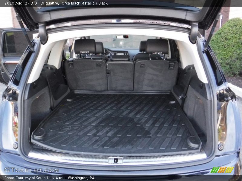Orca Black Metallic / Black 2010 Audi Q7 3.0 TDI quattro