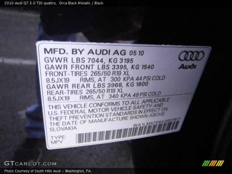 Orca Black Metallic / Black 2010 Audi Q7 3.0 TDI quattro
