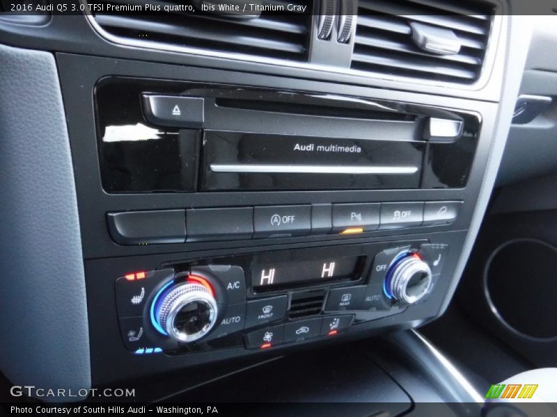 Ibis White / Titanium Gray 2016 Audi Q5 3.0 TFSI Premium Plus quattro