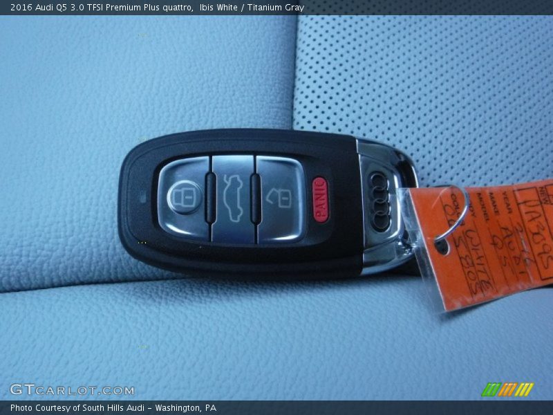 Ibis White / Titanium Gray 2016 Audi Q5 3.0 TFSI Premium Plus quattro