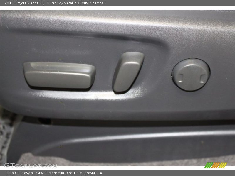 Silver Sky Metallic / Dark Charcoal 2013 Toyota Sienna SE