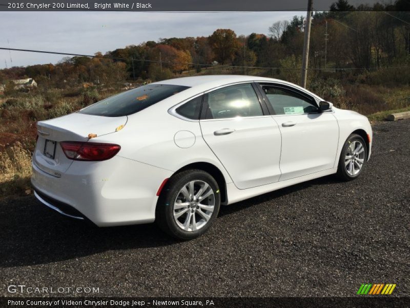 Bright White / Black 2016 Chrysler 200 Limited
