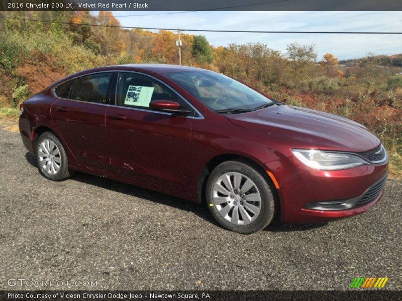 Front 3/4 View of 2016 200 LX