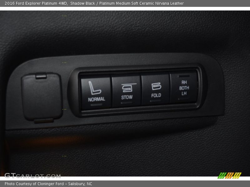 Shadow Black / Platinum Medium Soft Ceramic Nirvana Leather 2016 Ford Explorer Platinum 4WD