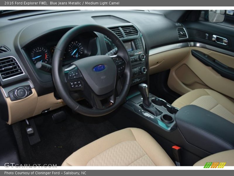  2016 Explorer FWD Medium Light Camel Interior