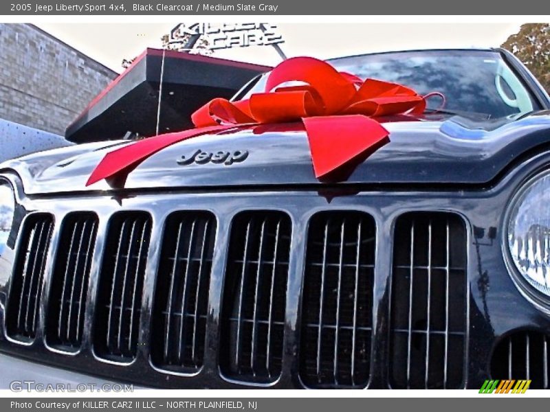 Black Clearcoat / Medium Slate Gray 2005 Jeep Liberty Sport 4x4