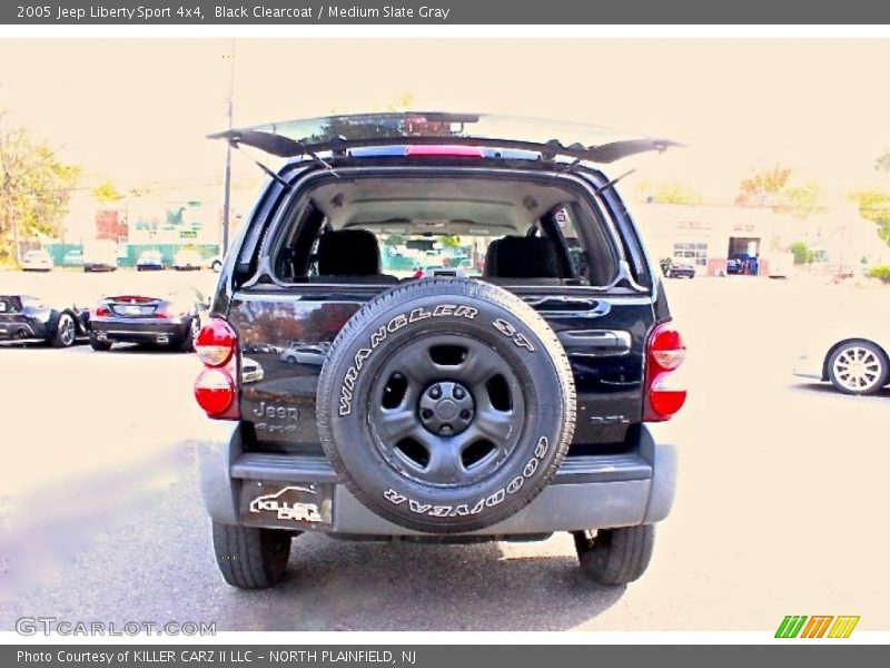 Black Clearcoat / Medium Slate Gray 2005 Jeep Liberty Sport 4x4